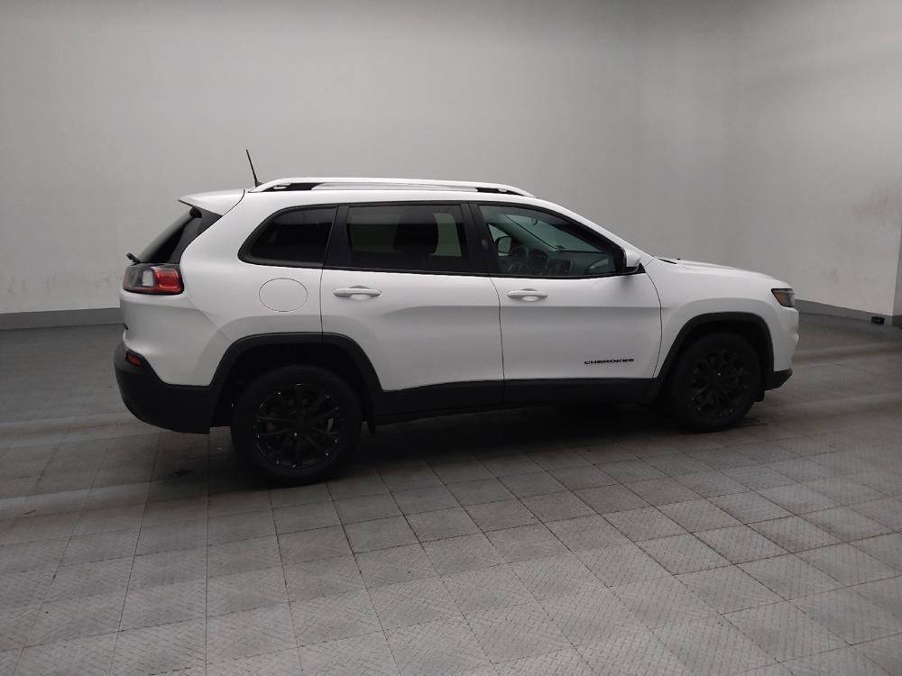 used 2020 Jeep Cherokee car, priced at $18,395