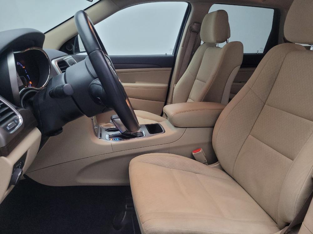 used 2018 Jeep Grand Cherokee car, priced at $18,995