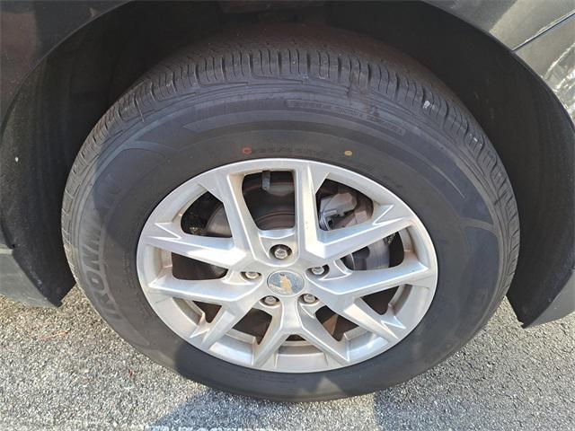 used 2023 Chevrolet Equinox car, priced at $17,777