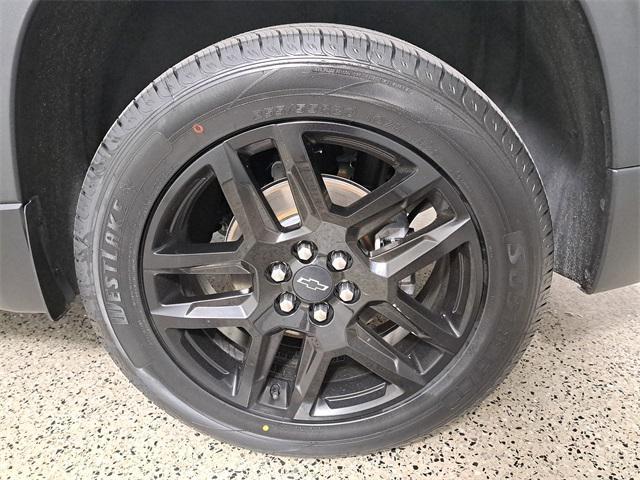 used 2021 Chevrolet Traverse car, priced at $17,599