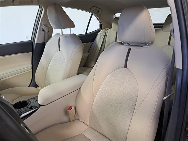 used 2019 Toyota Camry Hybrid car, priced at $16,599