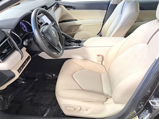 used 2019 Toyota Camry Hybrid car, priced at $16,599