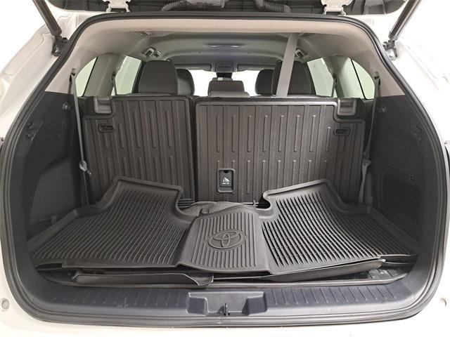 used 2023 Toyota Highlander car, priced at $29,377