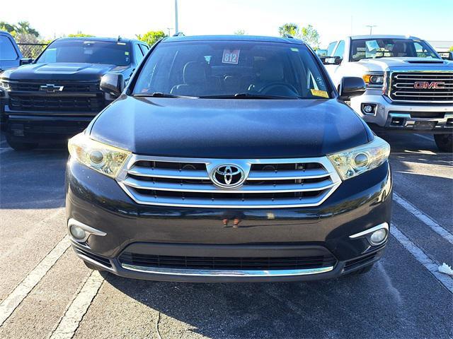 used 2013 Toyota Highlander car, priced at $15,377