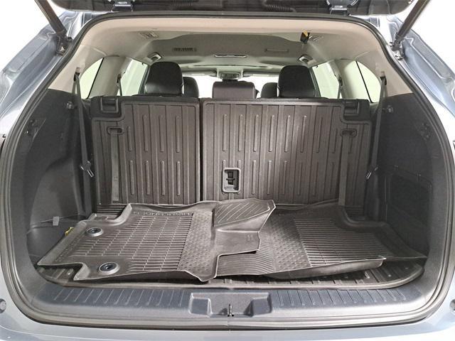 used 2022 Toyota Highlander car, priced at $30,777