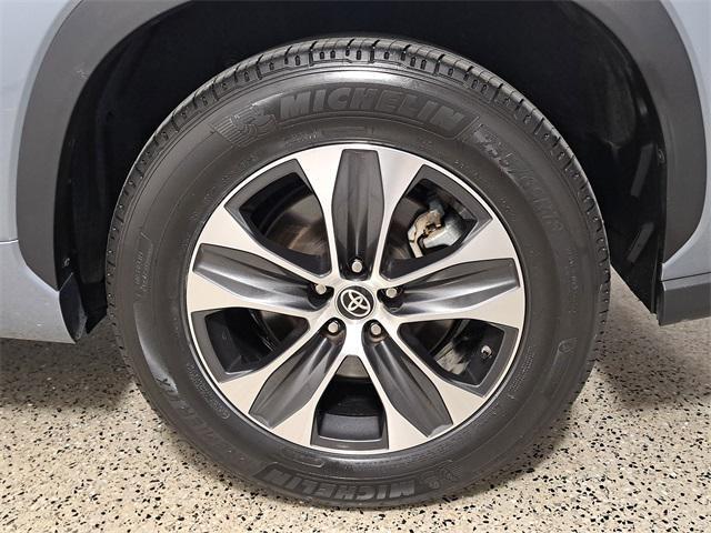 used 2022 Toyota Highlander car, priced at $30,777