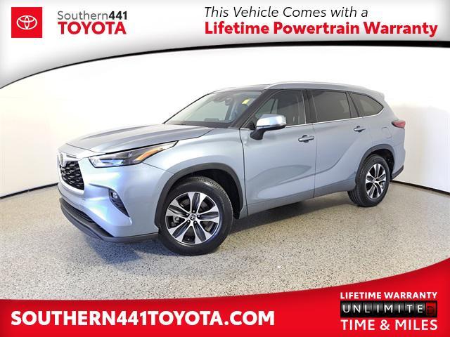 used 2022 Toyota Highlander car, priced at $30,777