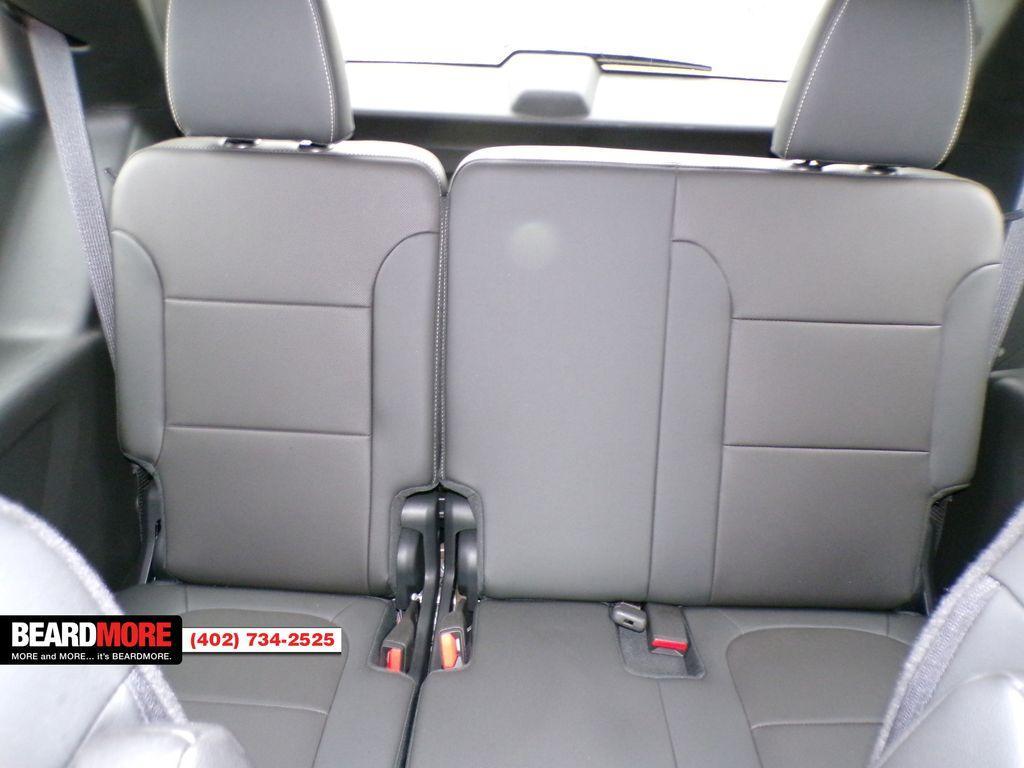 used 2023 Chevrolet Traverse car, priced at $43,880