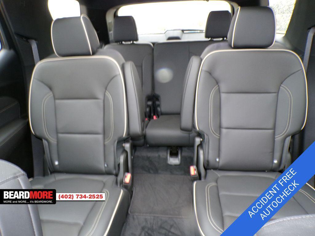 used 2023 Chevrolet Traverse car, priced at $43,880