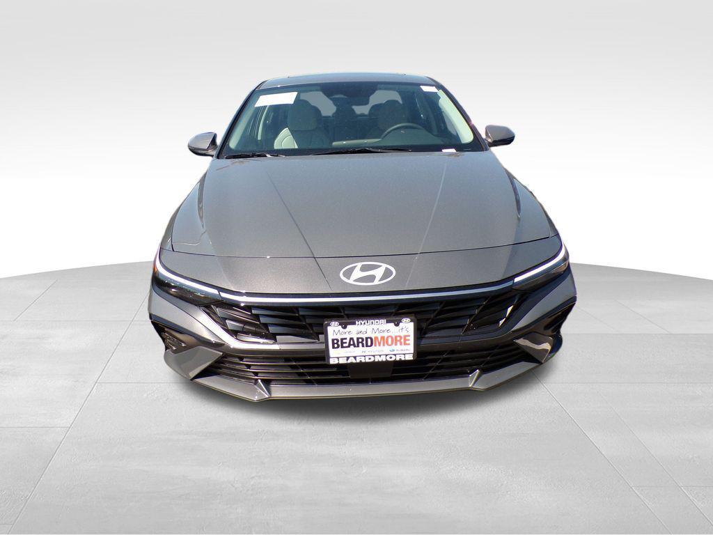 new 2025 Hyundai Elantra car, priced at $26,504