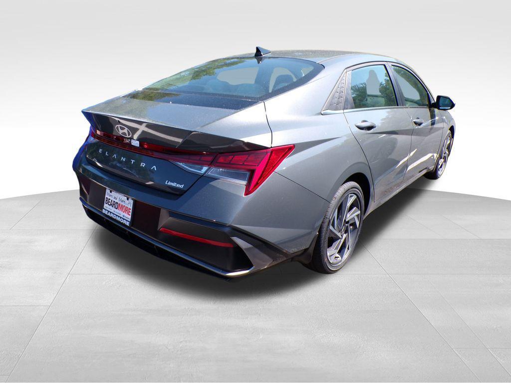new 2025 Hyundai Elantra car, priced at $26,504