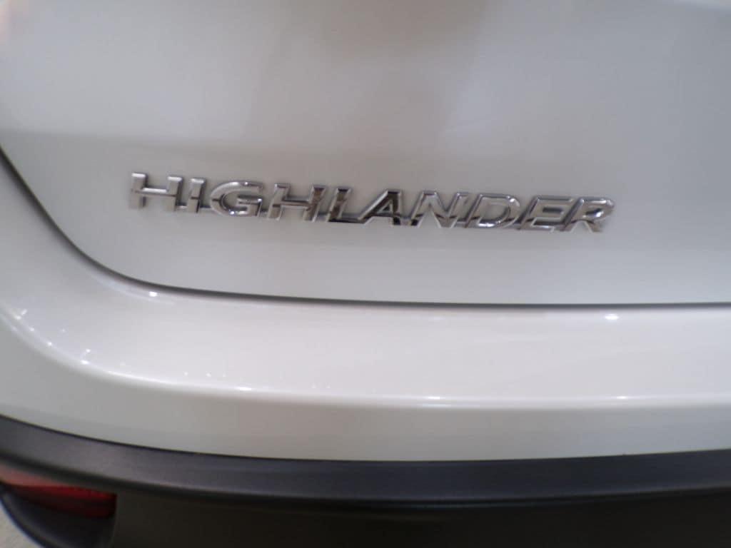 used 2017 Toyota Highlander car, priced at $20,284
