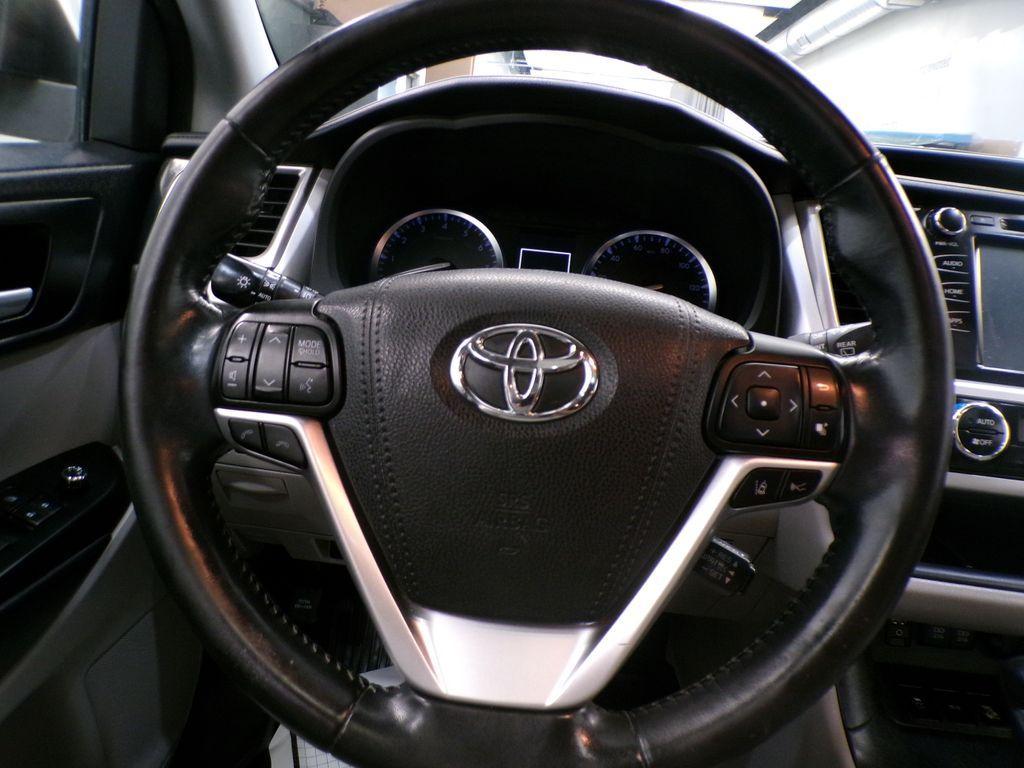used 2017 Toyota Highlander car, priced at $19,706