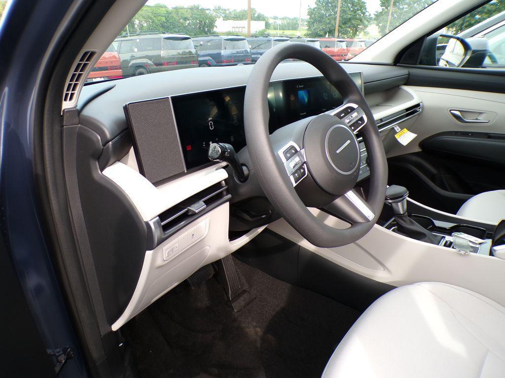 new 2025 Hyundai Tucson car, priced at $29,913