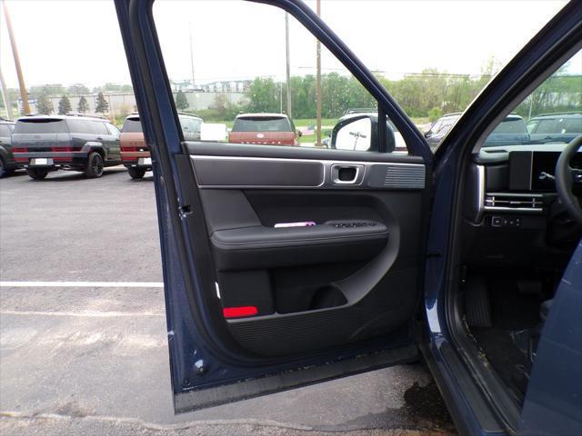 new 2025 Hyundai Santa Fe car, priced at $39,378