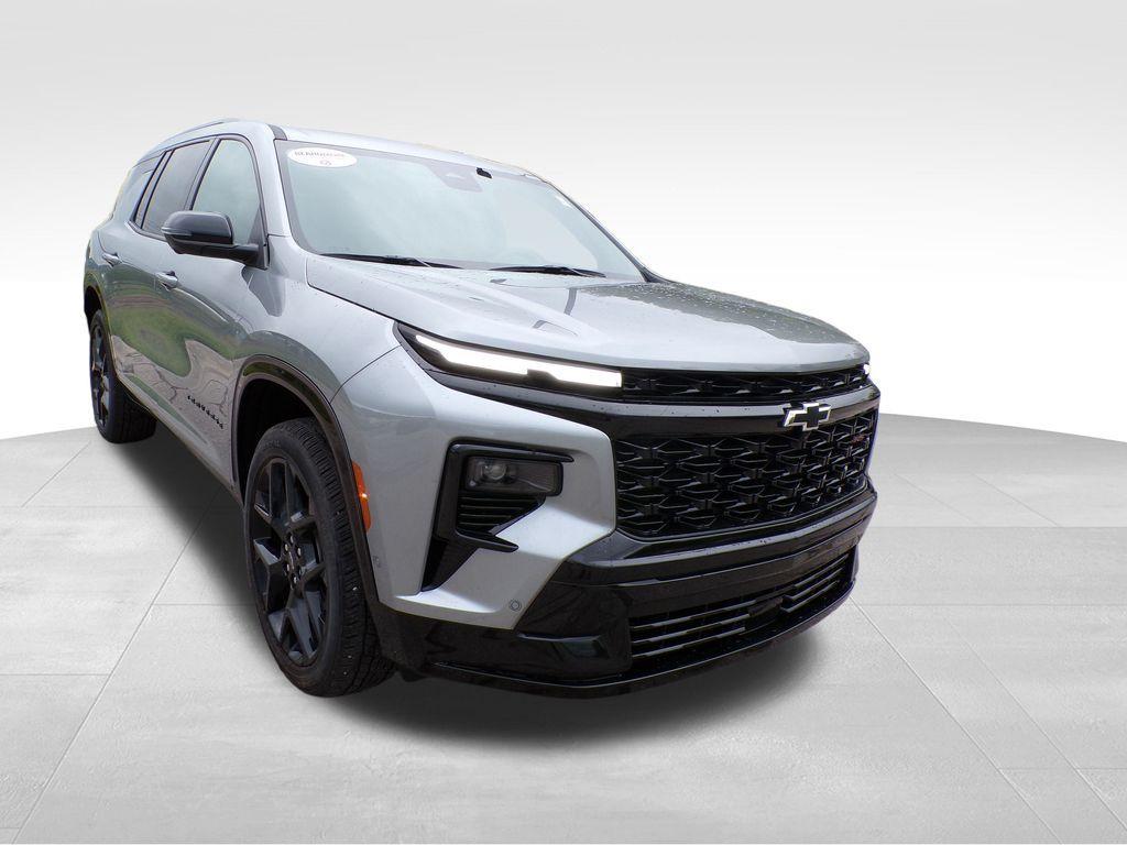 used 2024 Chevrolet Traverse car, priced at $55,051