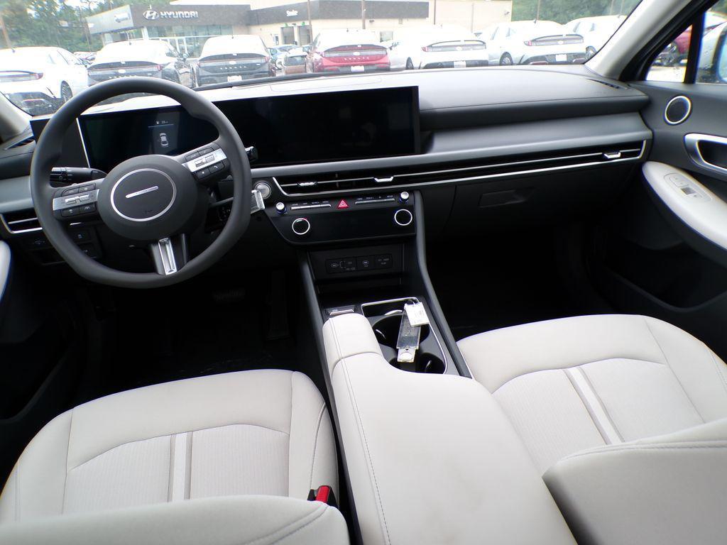 new 2025 Hyundai Sonata car, priced at $28,856