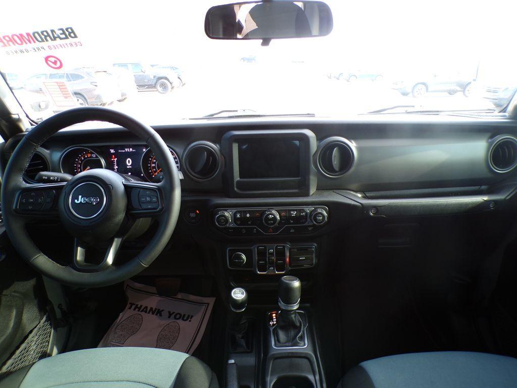 used 2023 Jeep Gladiator car, priced at $33,208