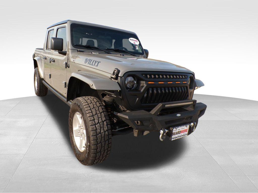 used 2023 Jeep Gladiator car, priced at $33,287