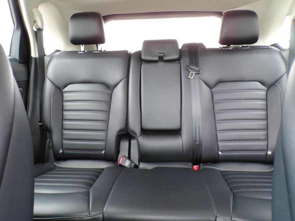 used 2024 Ford Edge car, priced at $25,474