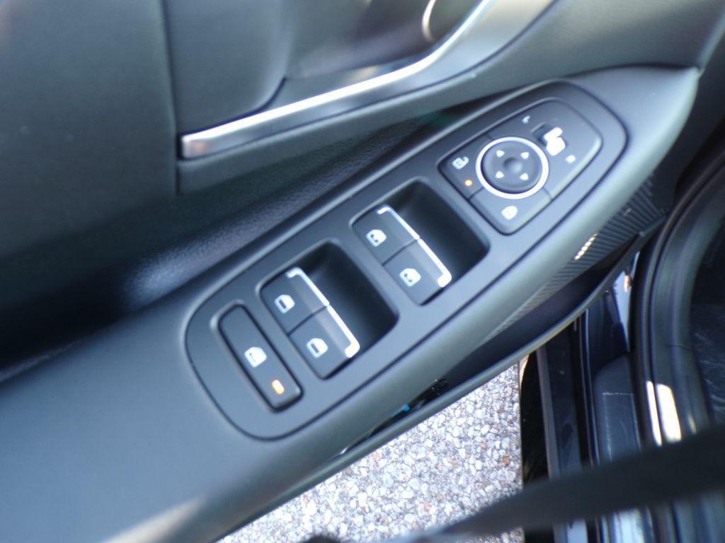 new 2025 Hyundai Sonata Hybrid car, priced at $30,738