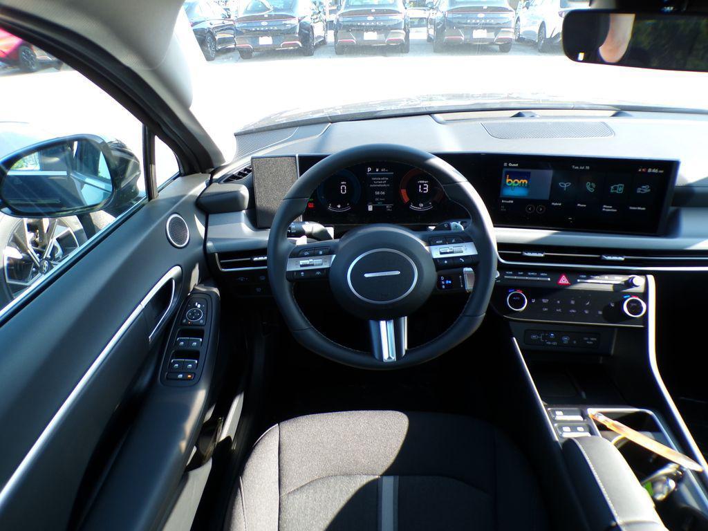 new 2025 Hyundai Sonata Hybrid car, priced at $30,738