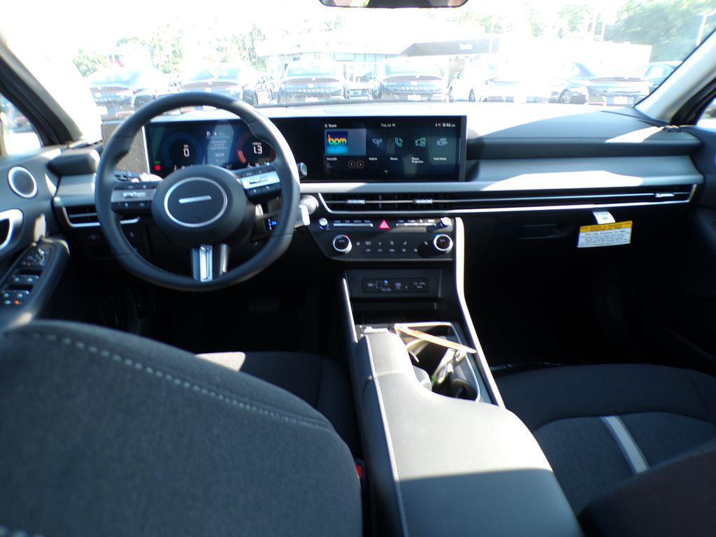 new 2025 Hyundai Sonata Hybrid car, priced at $30,738