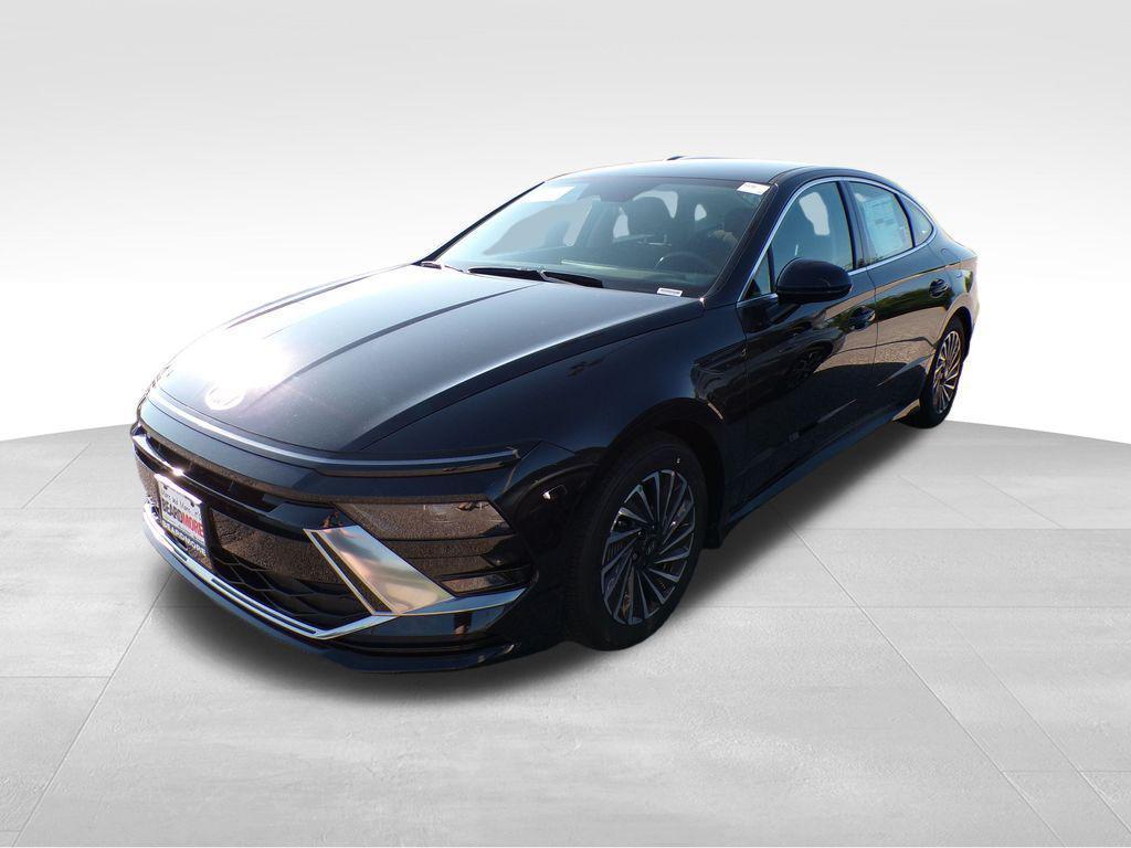 new 2025 Hyundai Sonata Hybrid car, priced at $30,738