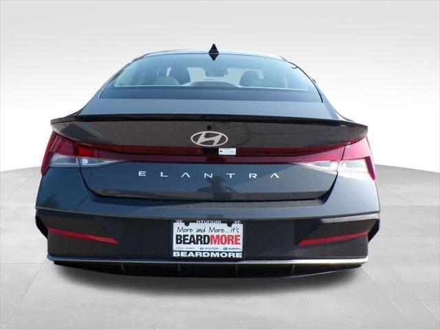 new 2025 Hyundai Elantra car, priced at $23,139