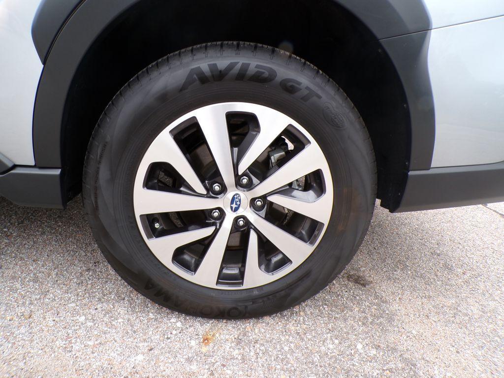 used 2025 Subaru Outback car, priced at $29,047