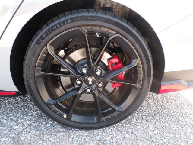 new 2025 Hyundai ELANTRA N car
