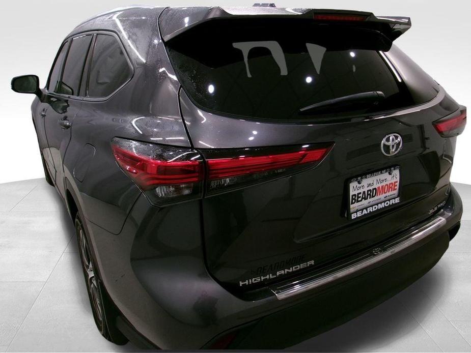 used 2020 Toyota Highlander car, priced at $29,977