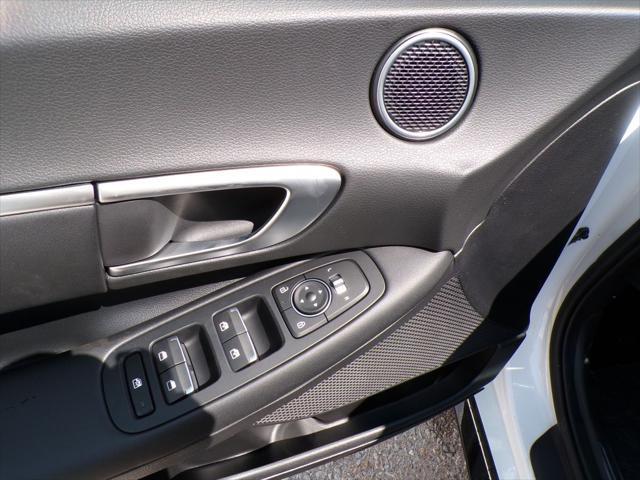 new 2025 Hyundai Sonata car, priced at $29,458