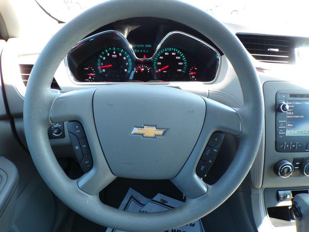 used 2017 Chevrolet Traverse car, priced at $12,200