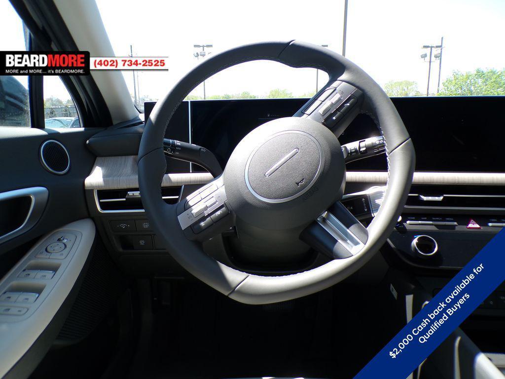new 2025 Hyundai Sonata Hybrid car, priced at $29,683