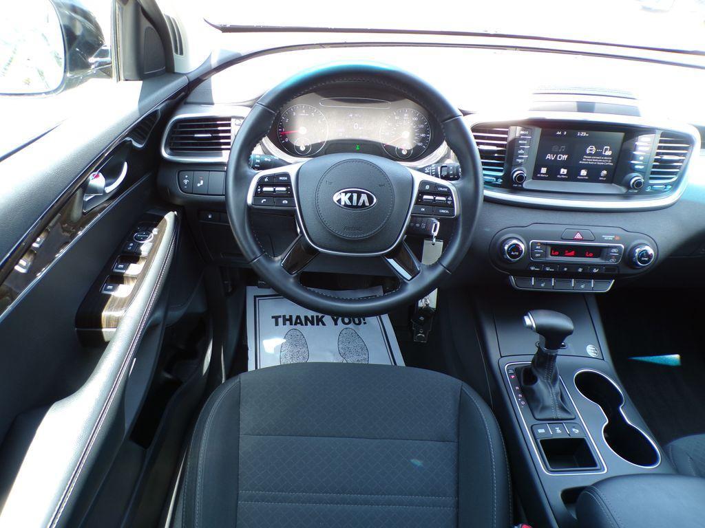 used 2020 Kia Sorento car, priced at $15,247