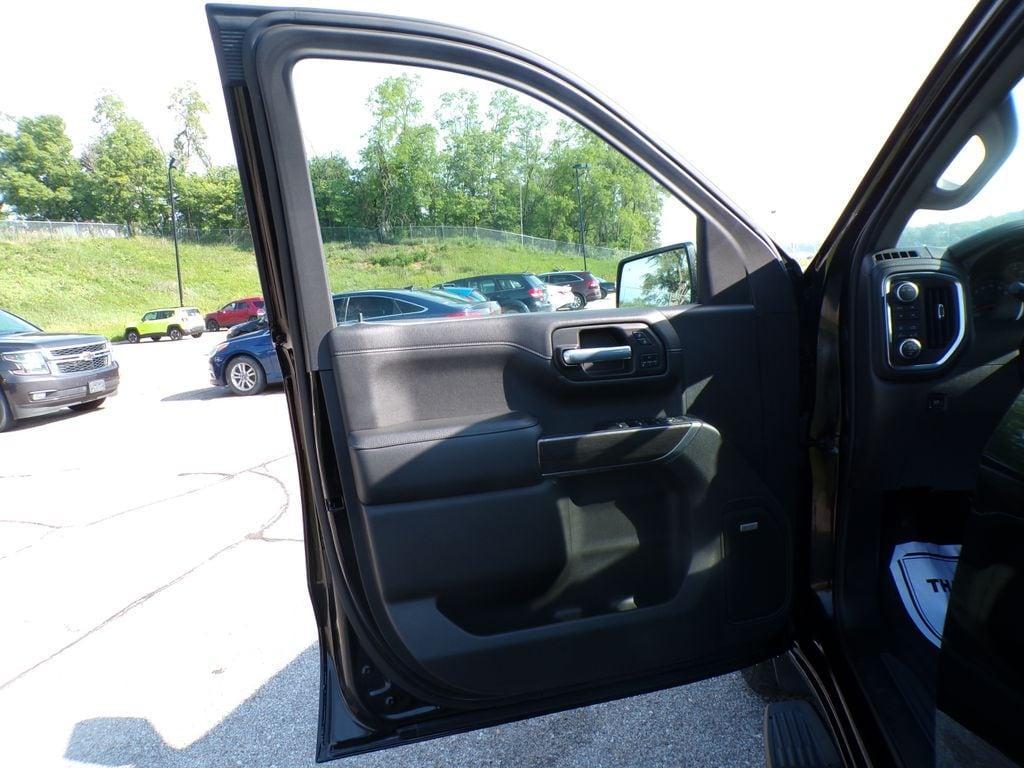 used 2021 Chevrolet Silverado 1500 car, priced at $36,276