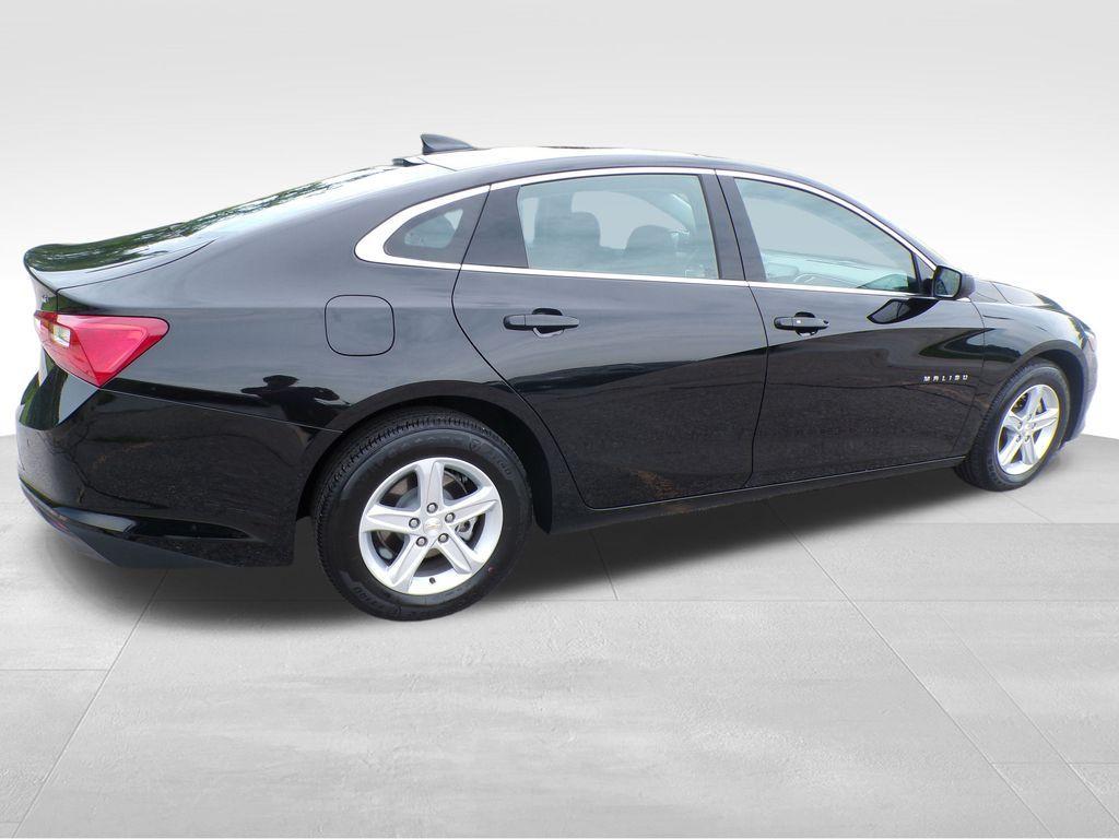 used 2024 Chevrolet Malibu car, priced at $20,239