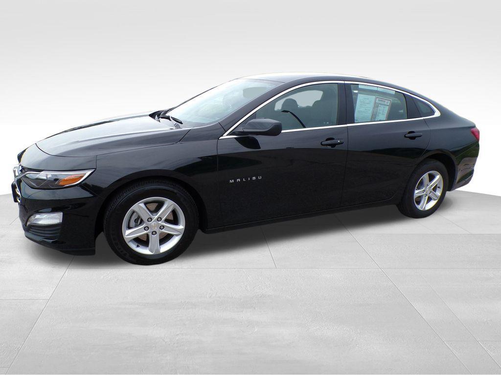 used 2024 Chevrolet Malibu car, priced at $20,239