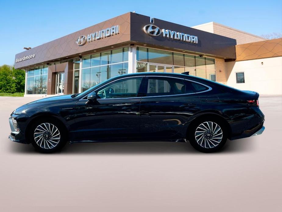 new 2025 Hyundai Sonata Hybrid car, priced at $38,080