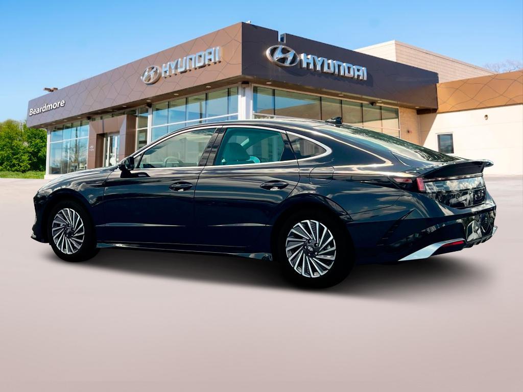 new 2025 Hyundai Sonata Hybrid car, priced at $32,041