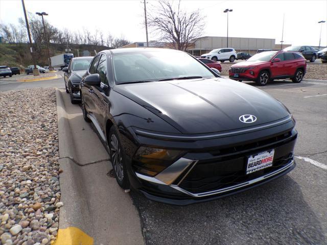 new 2025 Hyundai Sonata Hybrid car, priced at $31,291