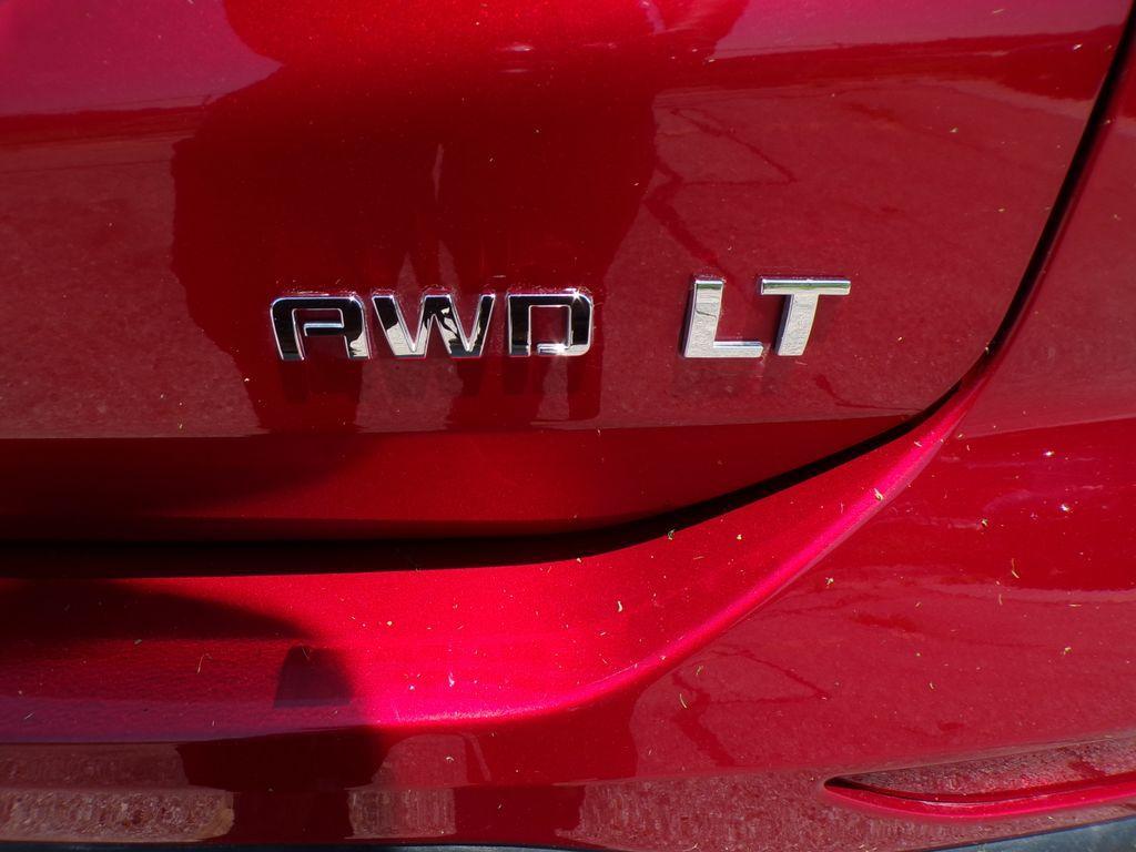 used 2022 Chevrolet Equinox car, priced at $25,261