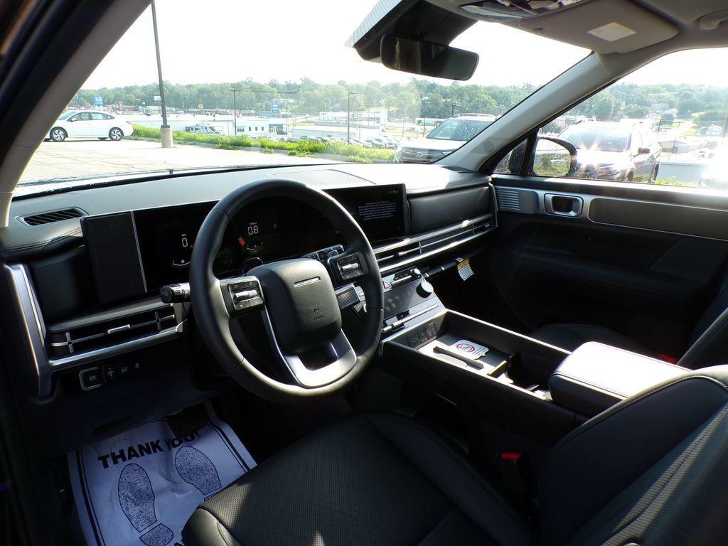 used 2025 Hyundai Santa Fe car, priced at $35,933