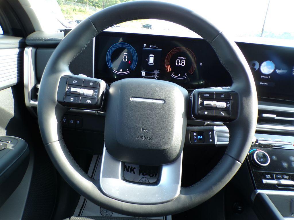 used 2025 Hyundai Santa Fe car, priced at $35,933