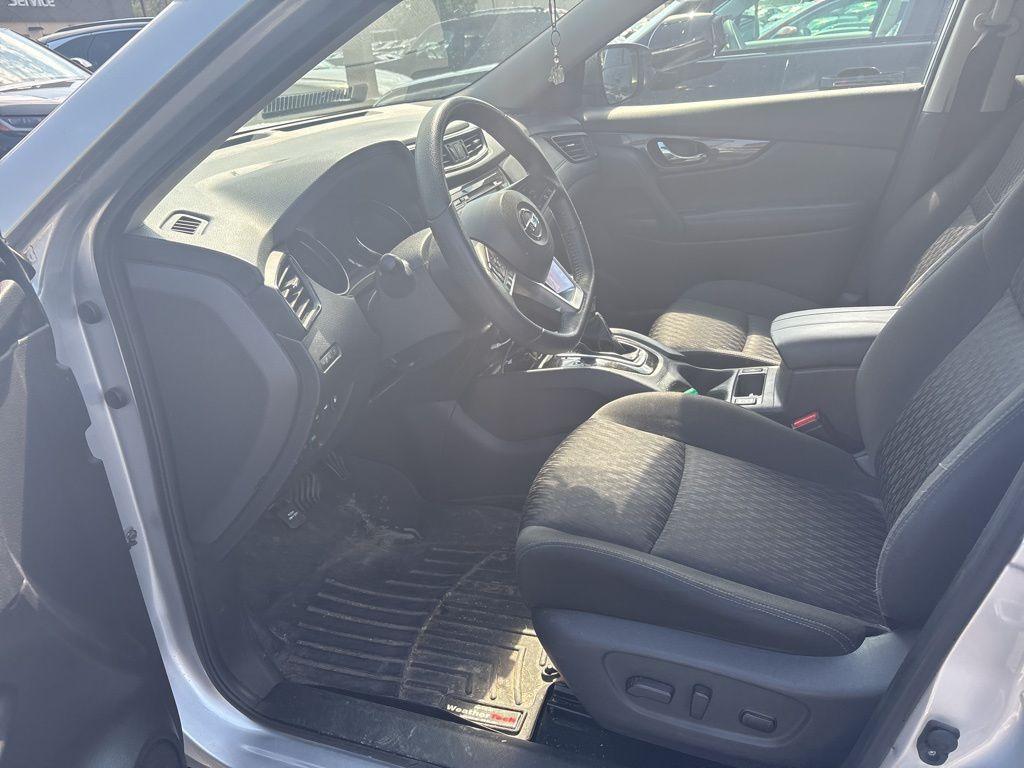used 2019 Nissan Rogue car, priced at $17,087