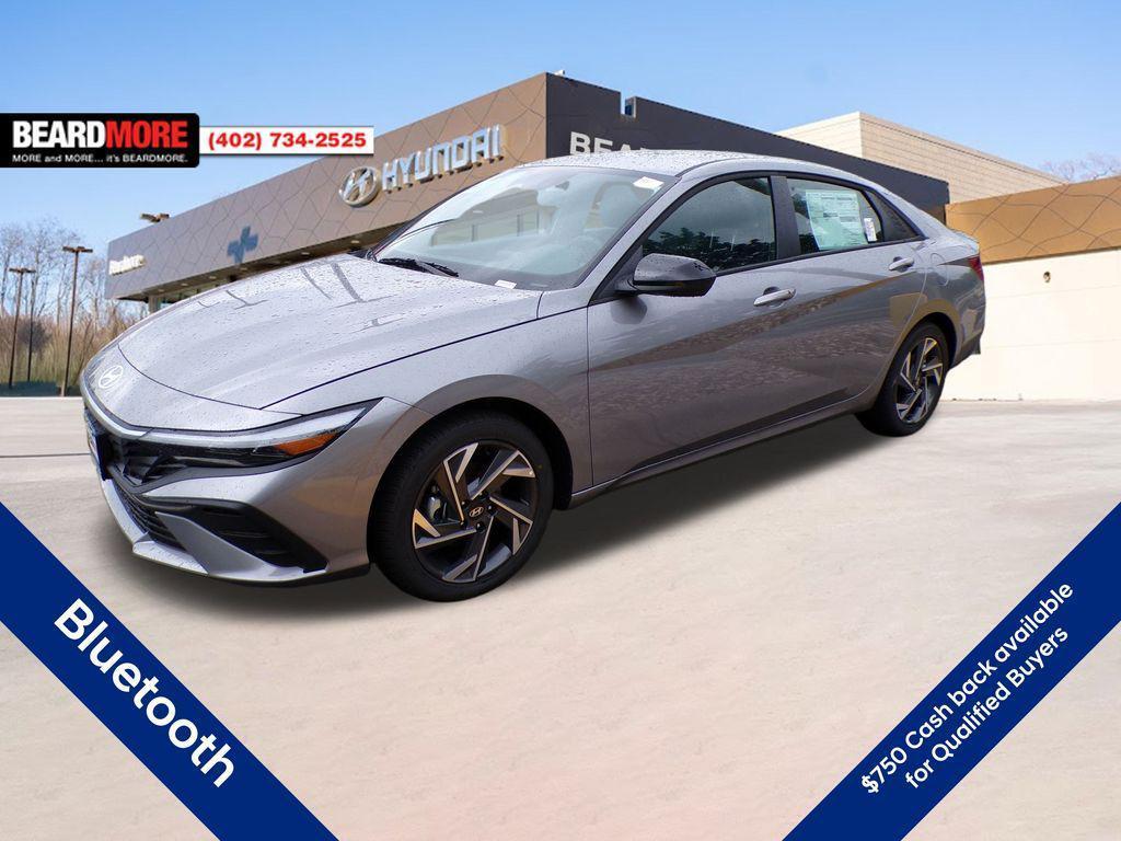 new 2025 Hyundai Elantra car, priced at $23,657