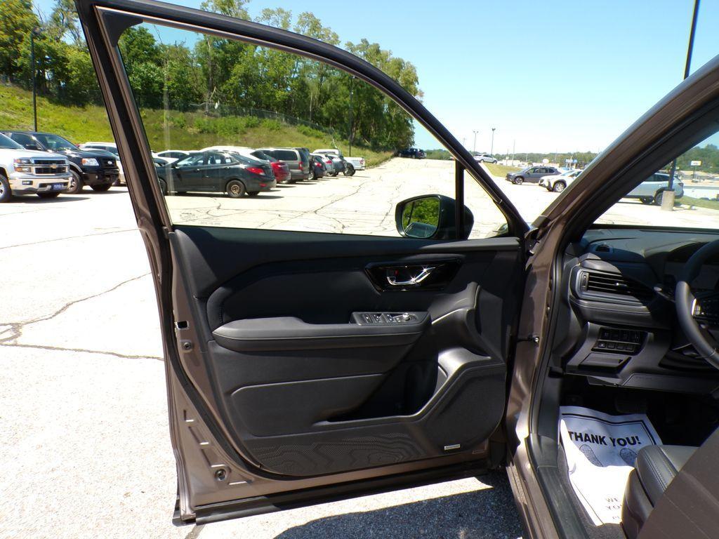 used 2025 Subaru Forester Hybrid car, priced at $39,977