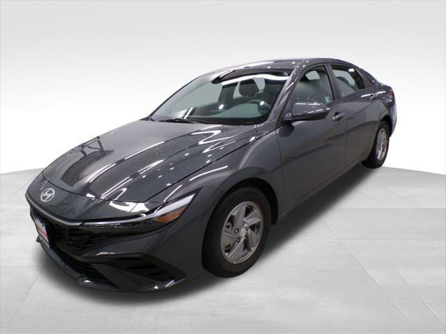 new 2025 Hyundai Elantra car, priced at $21,873