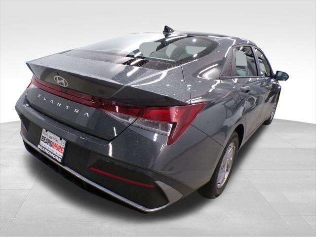 new 2025 Hyundai Elantra car, priced at $21,873